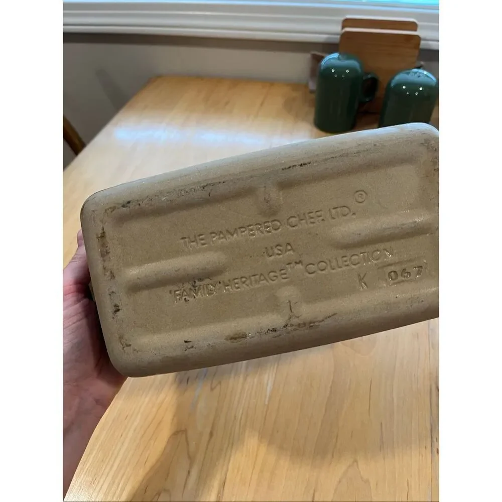 Pampered chef | stone ware bread pan